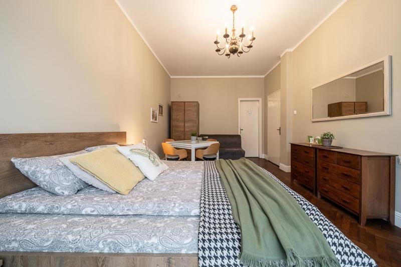 3 Bdr - Top Center Artistic Apartment - 115 M2 Sofia Eksteriør bilde